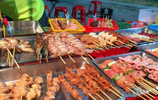 鳳山燒烤吃到飽 鳳山燒烤吃到飽