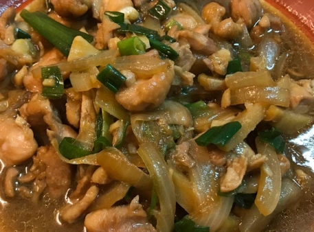 蔥爆雞腿肉 食譜