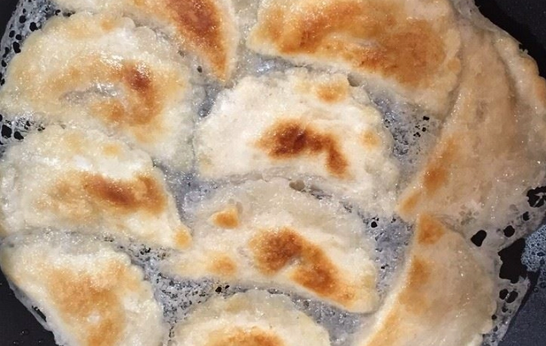 冷凍水餃煎鍋貼