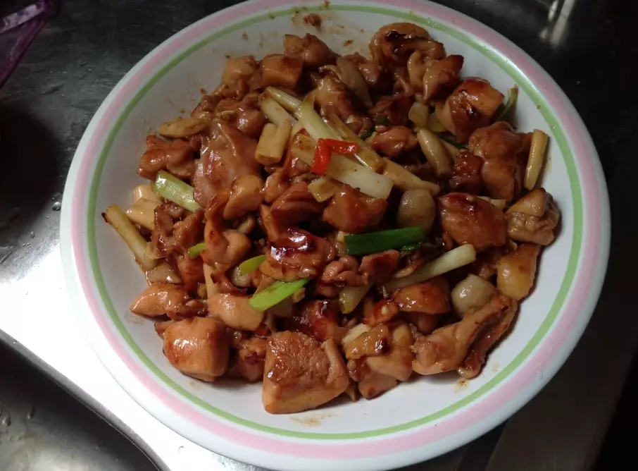 雞丁怎麼炒才嫩