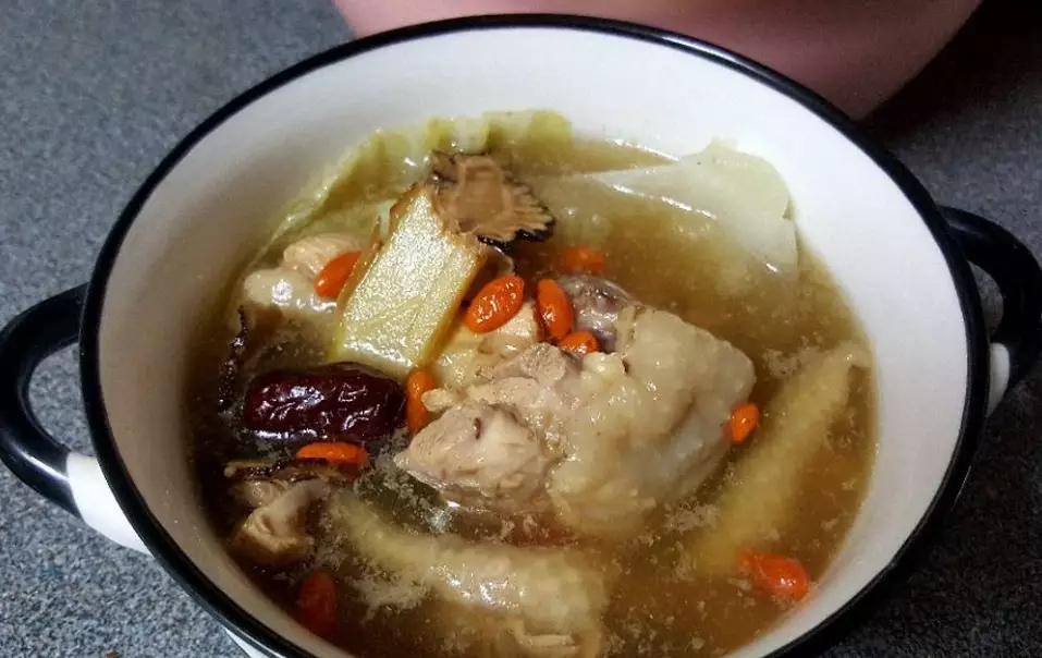 無酒燒酒雞食譜