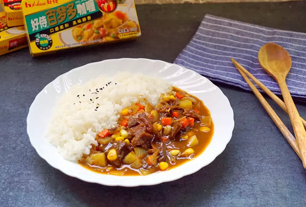 牛肉咖喱飯做法