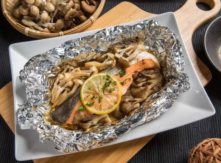 奶油金針菇鮭魚食譜