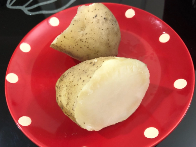 馬鈴薯蒸多久才會軟 馬鈴薯蒸多久才會軟