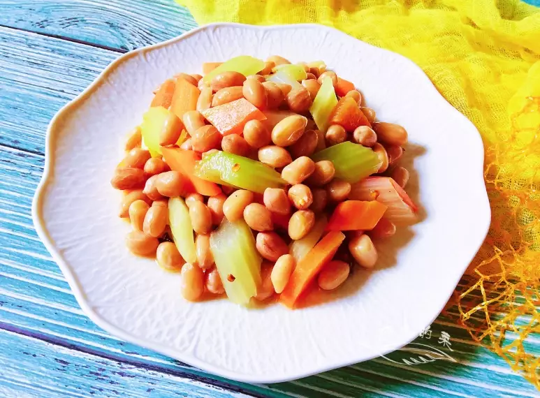 水煮花生米做法