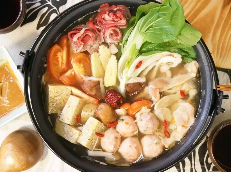 薑母鴨火鍋食材