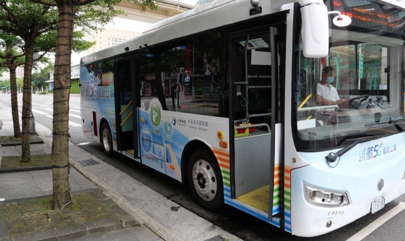 台北南山塔公車