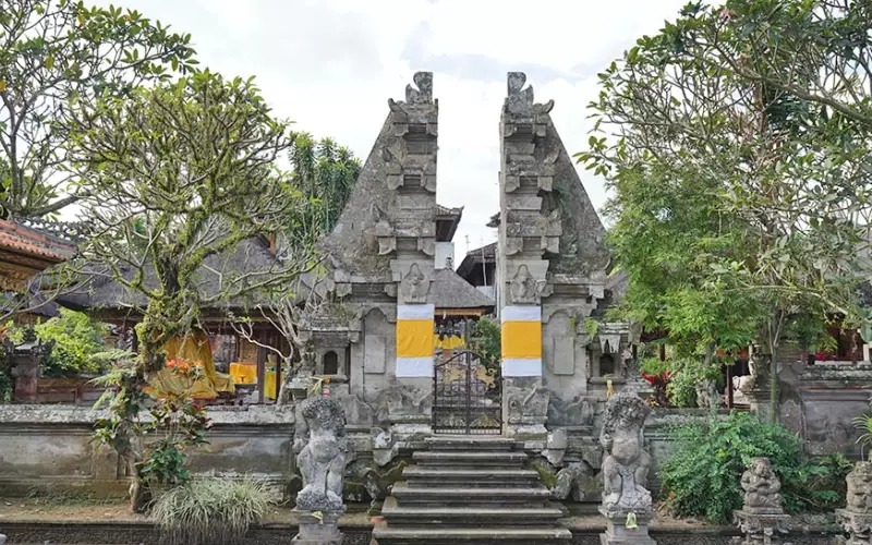 烏布皇宮服裝規定