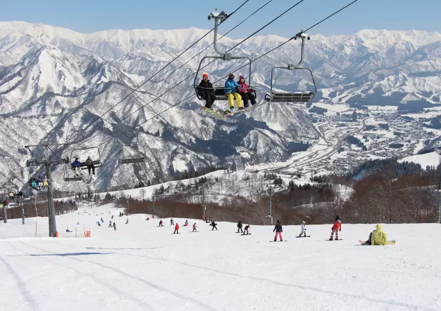 越後湯澤滑雪