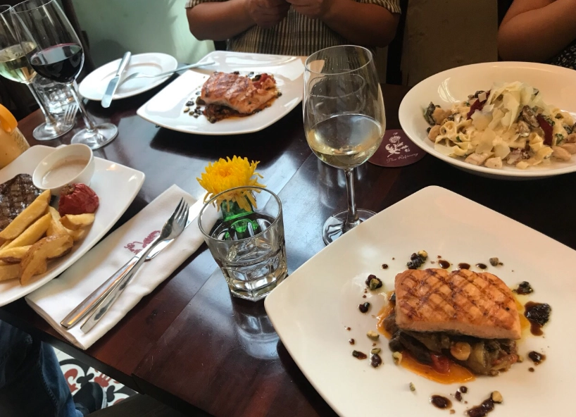 胡志明市餐廳 胡志明市餐廳