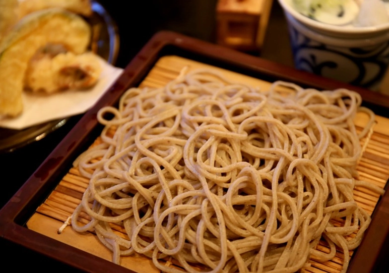 輕井澤越後湯澤哪個好玩