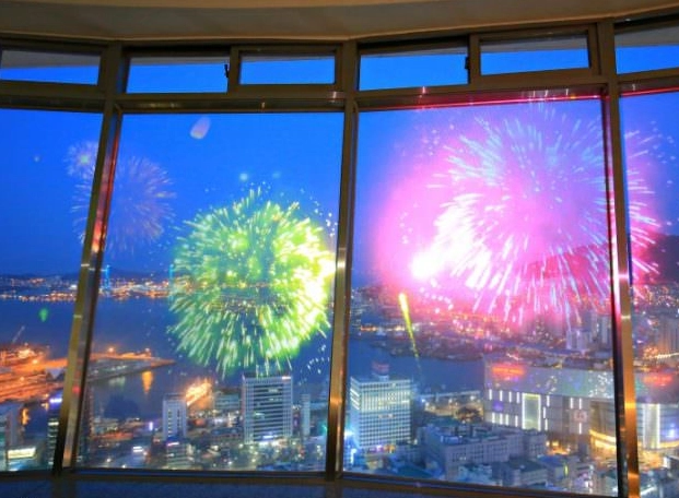 釜山塔跨年煙火