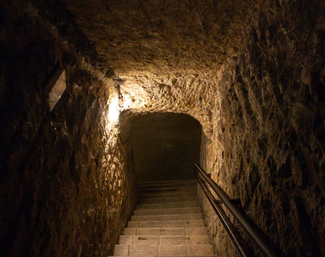 布達佩斯地下迷宮