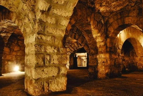 布達佩斯地下迷宮