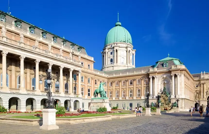 布達城堡參觀資訊