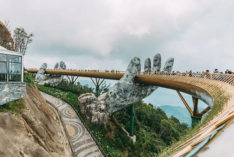 巴拿山旅遊攻略