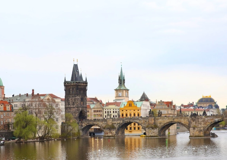 布拉格省錢旅遊
