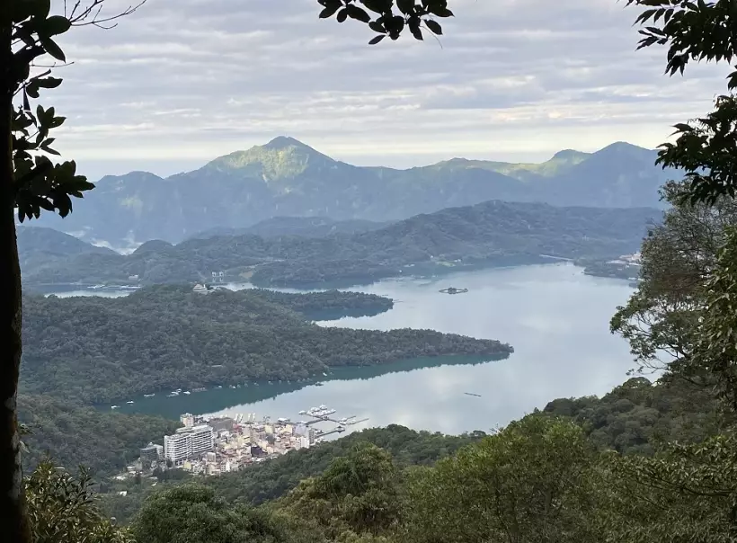 日月潭登山步道