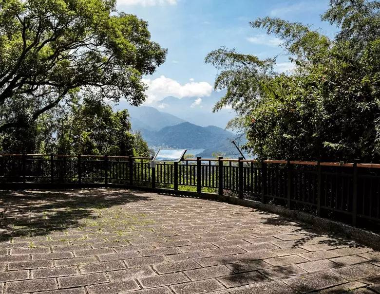 貓囒山