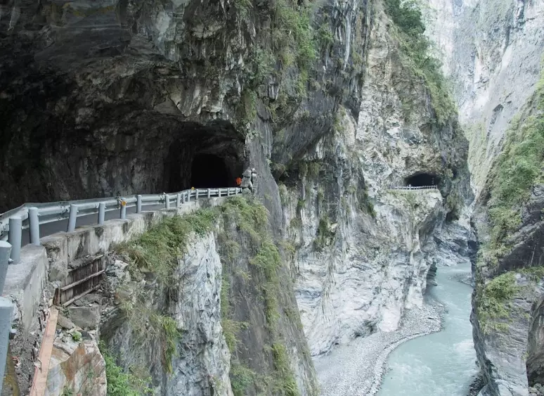 太魯閣燕子口步道
