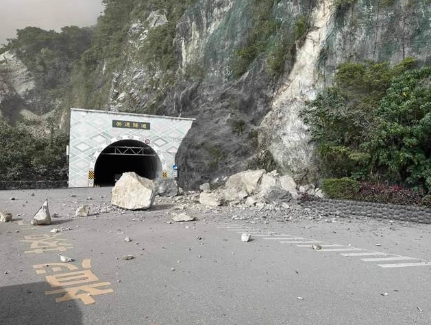 台鐵崇德隧道