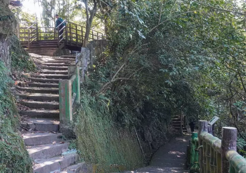 仙跡岩 安全