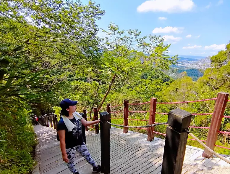 三汀山步道