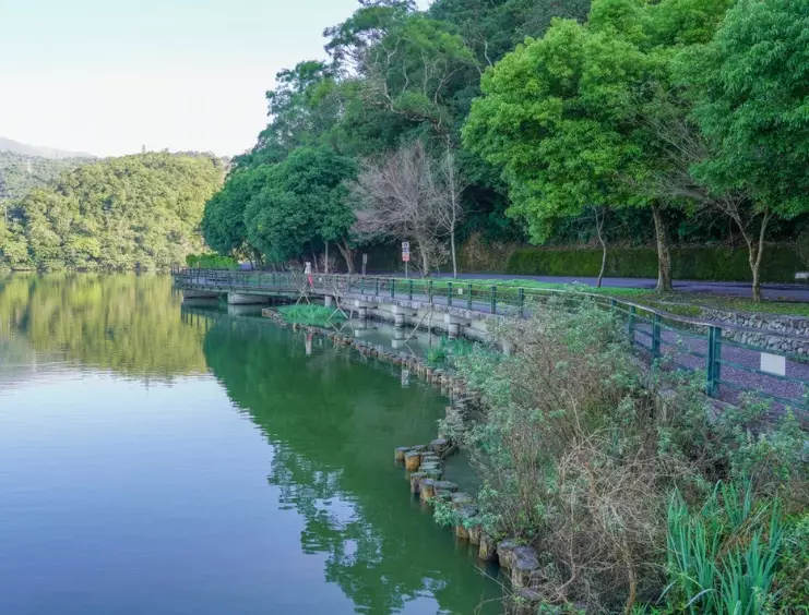 龍潭湖交通