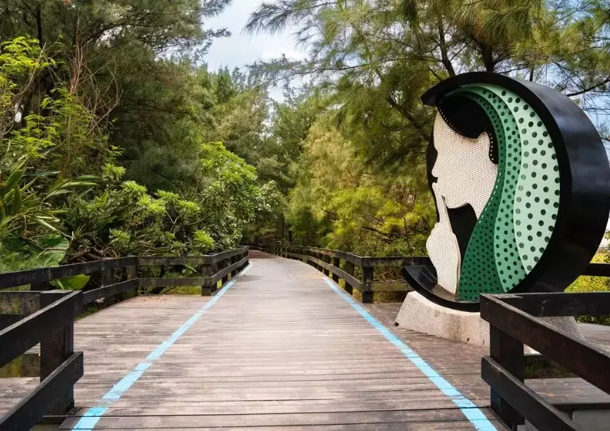 麟山鼻步道交通