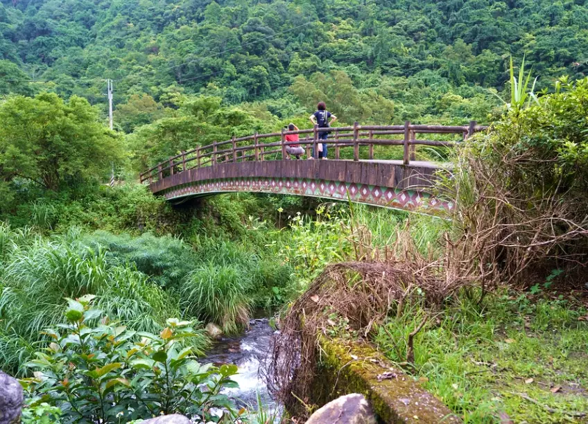 九寮溪步道交通
