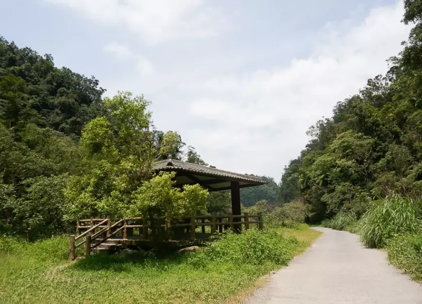 九寮溪步道交通