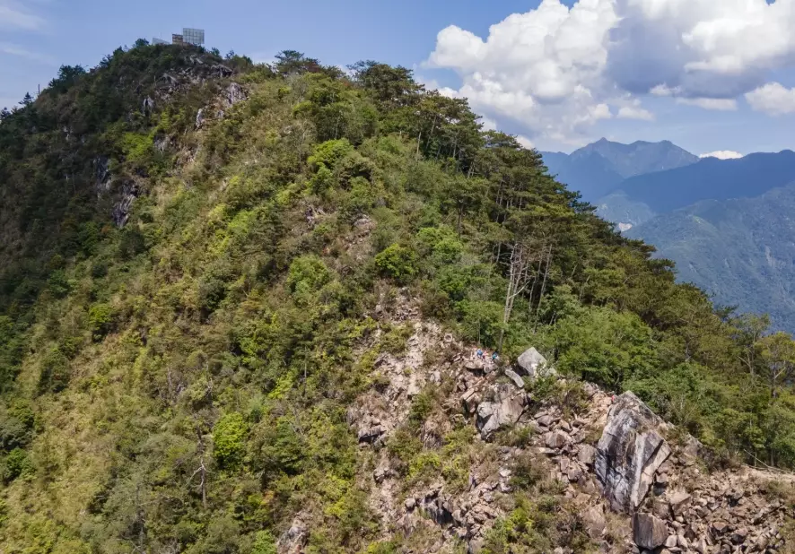 登山如廁準備