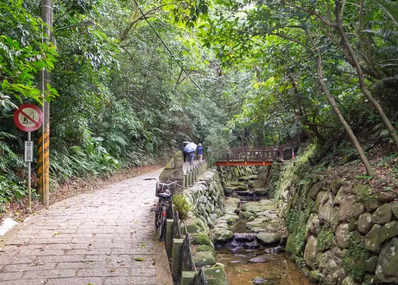 象山虎山步道停車