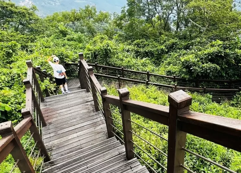 台灣秘境瀑布