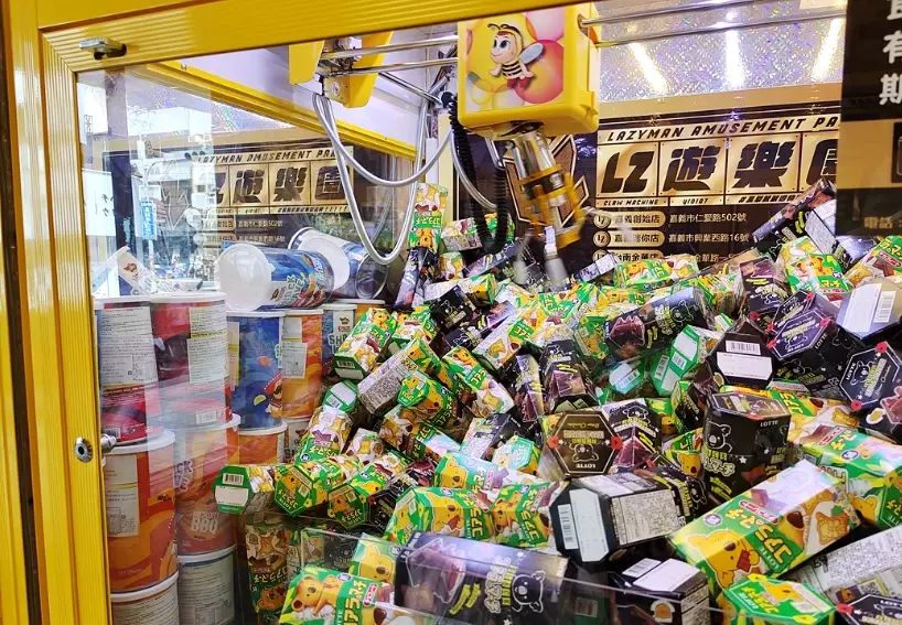 西門町夾娃娃機店