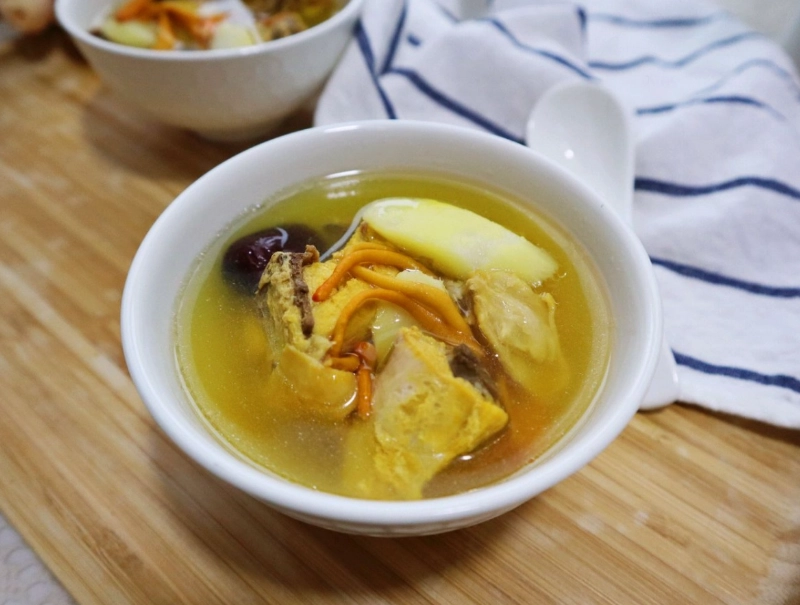 冬蟲夏草雞湯功效