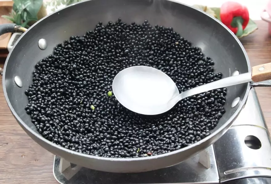 炒黑豆做法 炒黑豆做法