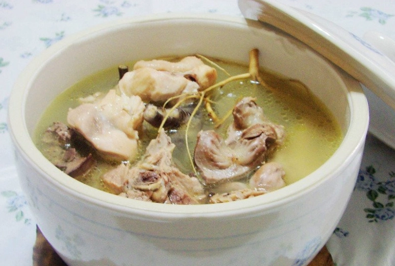 九尾草雞湯 九尾草雞湯