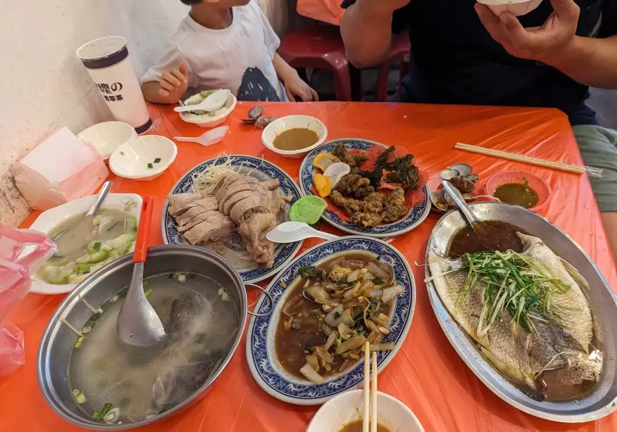 永安漁港海鮮餐廳 永安漁港海鮮餐廳