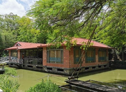 南投景觀餐廳：精選平價與奢華景觀餐廳推薦，附比較指南與秘訣