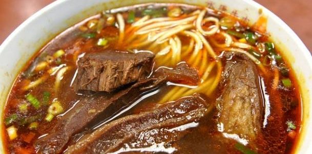 竹林路美食：十大人氣小吃與私心排行TOP 5精選