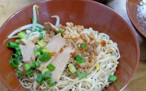 西大路美食：在地人激推38年經典小吃攤終極懶人包