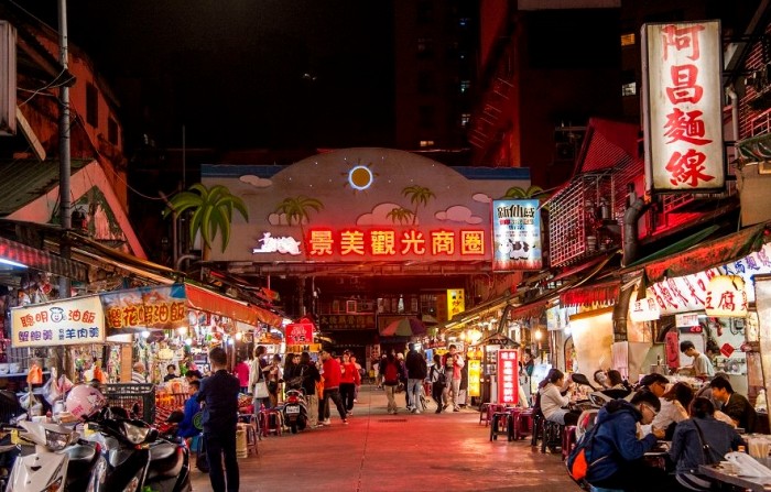 景美夜市：文山區深夜食堂美食推薦、交通攻略與一日遊行程全指南