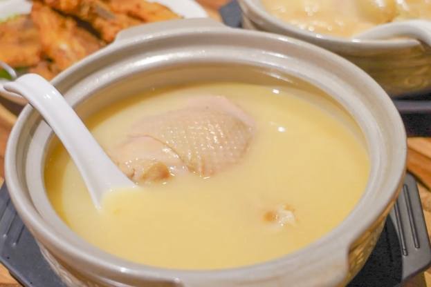 雞窩餐廳：獨特風土魅力、經典菜色與餐廳推薦全攻略