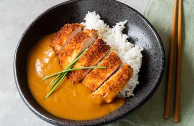 台北中正區美食：精選十大必吃小吃指南，從清燉牛肉麵到港式燒臘一網打盡