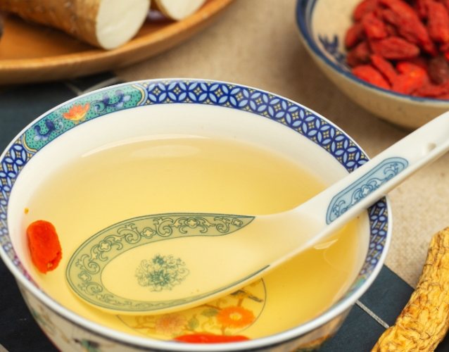 黃連解毒湯：清熱解毒適用人群、注意事項與實用指南