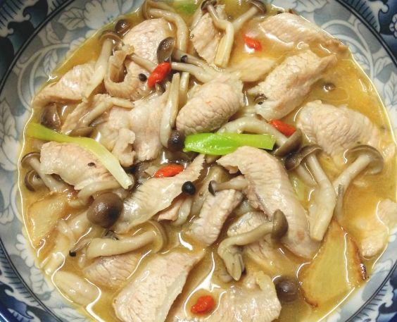 西港美食：經典麻油料理與產品選購完全指南