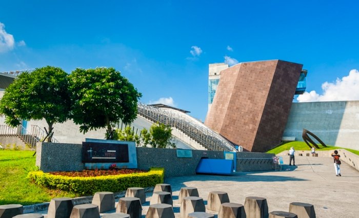 十三行博物館：千年文化探索、交通攻略與必看亮點全指南