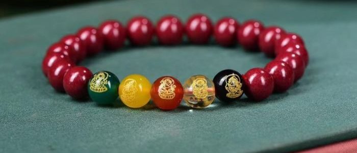 硃砂手串功效：驅邪避煞、穩定心神與護身符能量精華