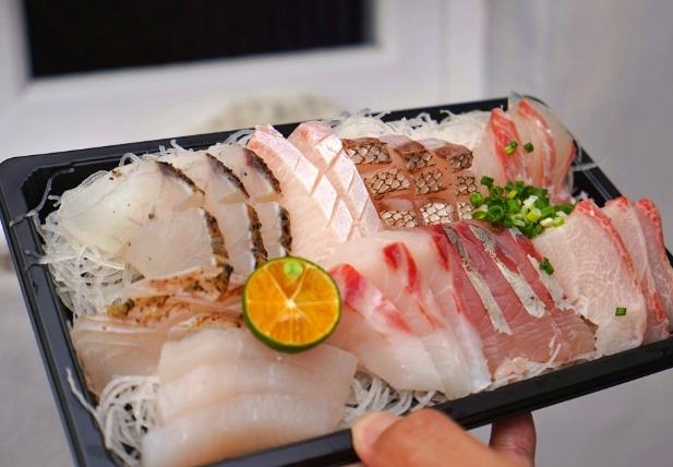澎湖生魚片：澎湖必吃生魚片店家終極懶人包選店指南與點餐秘訣